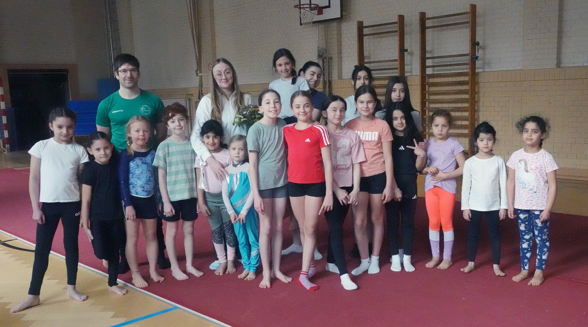 Internationaler Frauentag - Ehrung Trainerin Anastasiia TiB Sportakrobatik